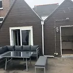 Keizerstraat Apartment, 2 Mins To Beach